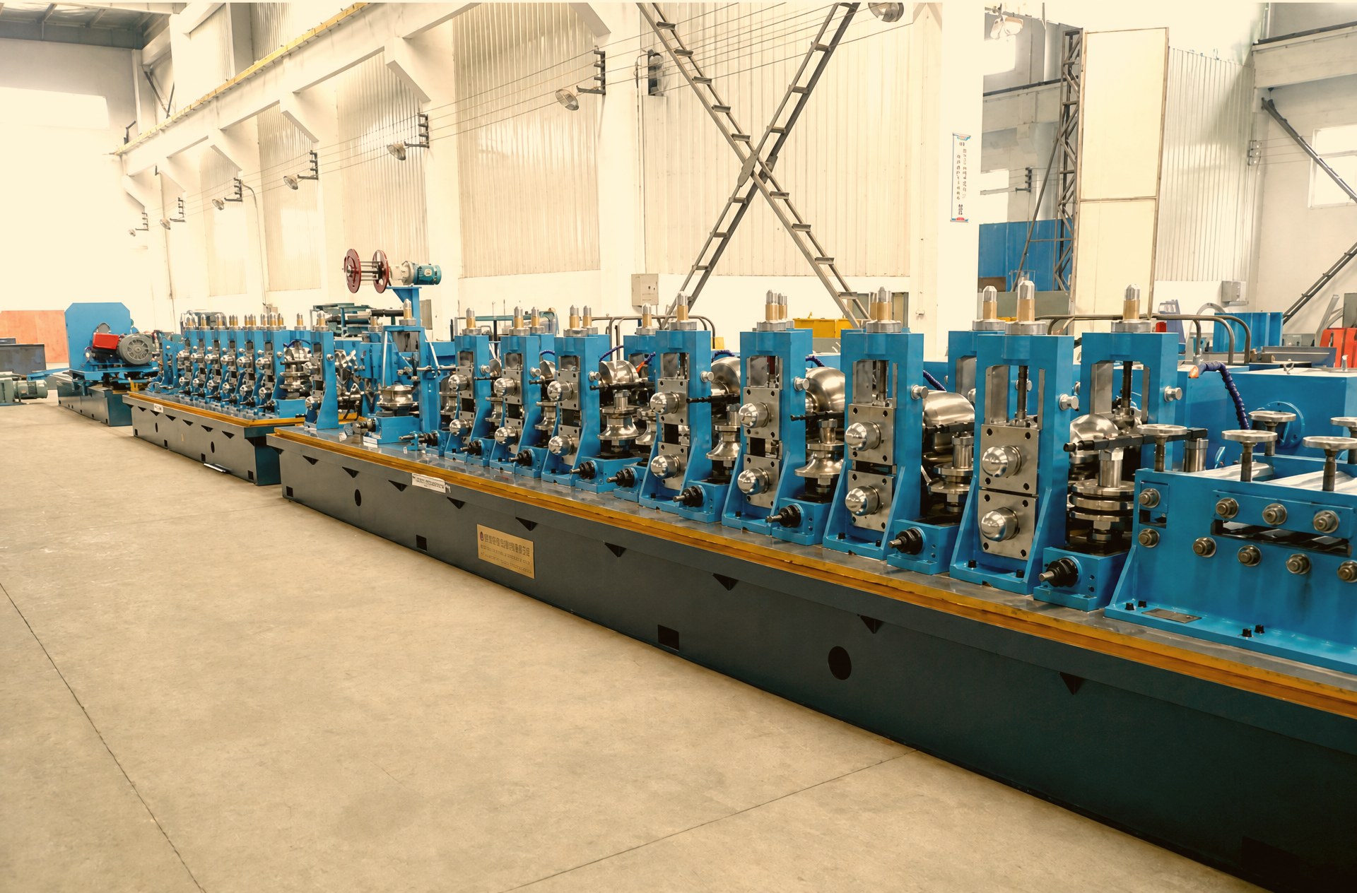 Complete ERW welded pipe production line assembled in the Zhongtuo workshop
